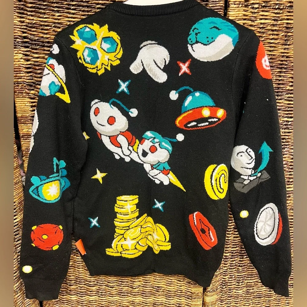 Reddit-‎ Limited Edition, Colorful Graphic Sweater, Size: Medium